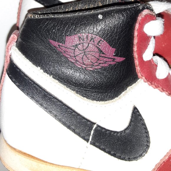 Original (OG) Nike Air Jordan 1 - Picture 7 of 8